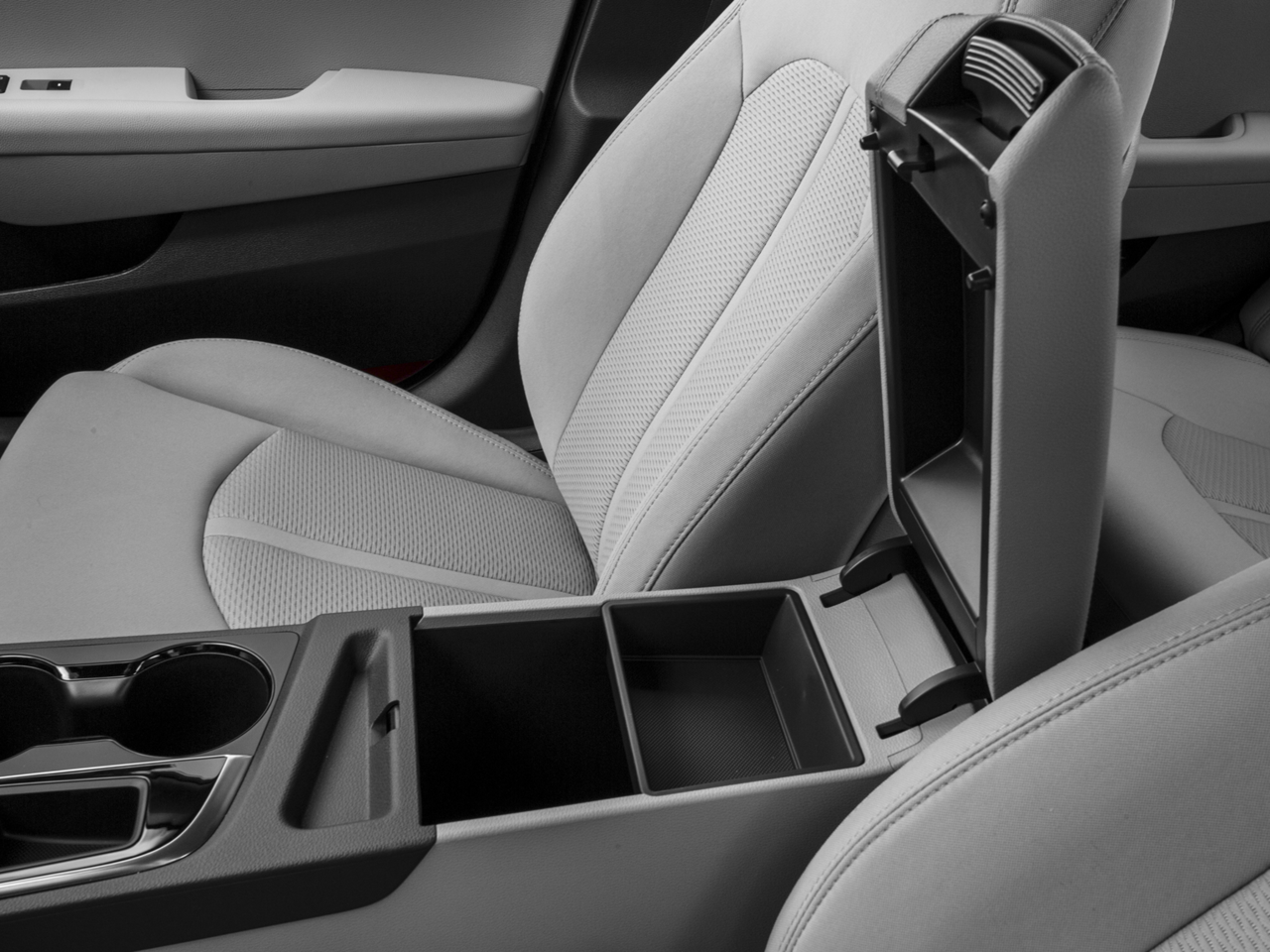 2017 Hyundai Sonata SE - Photo 11