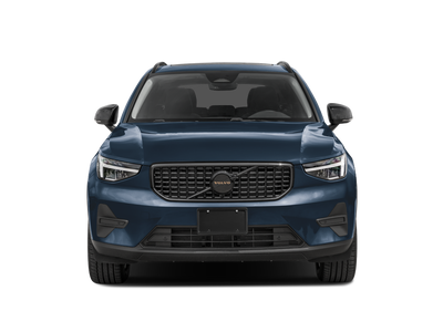 2026 Volvo XC40 Core