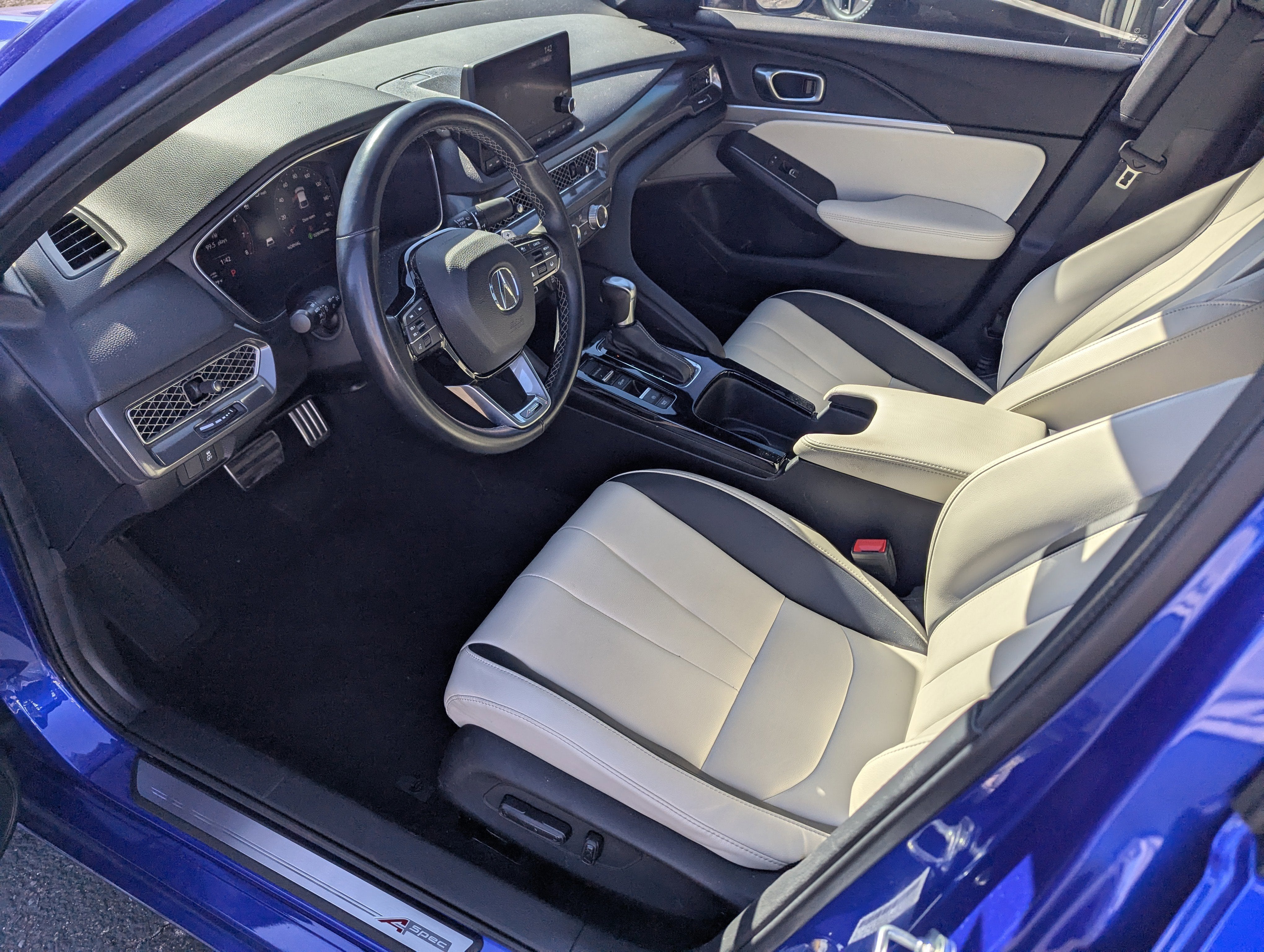 2023 Acura Integra w/A-Spec Package