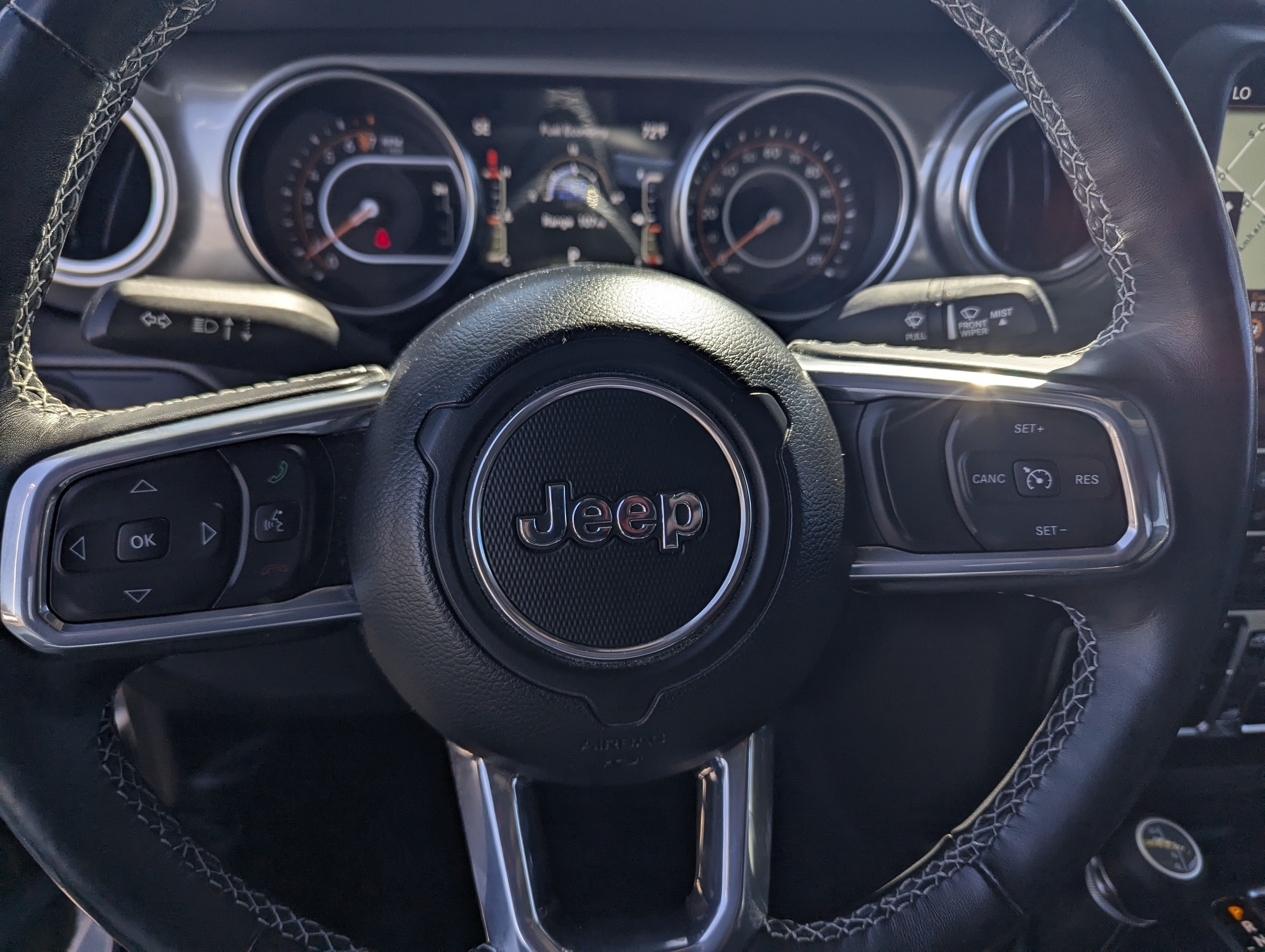 2022 Jeep Gladiator Overland