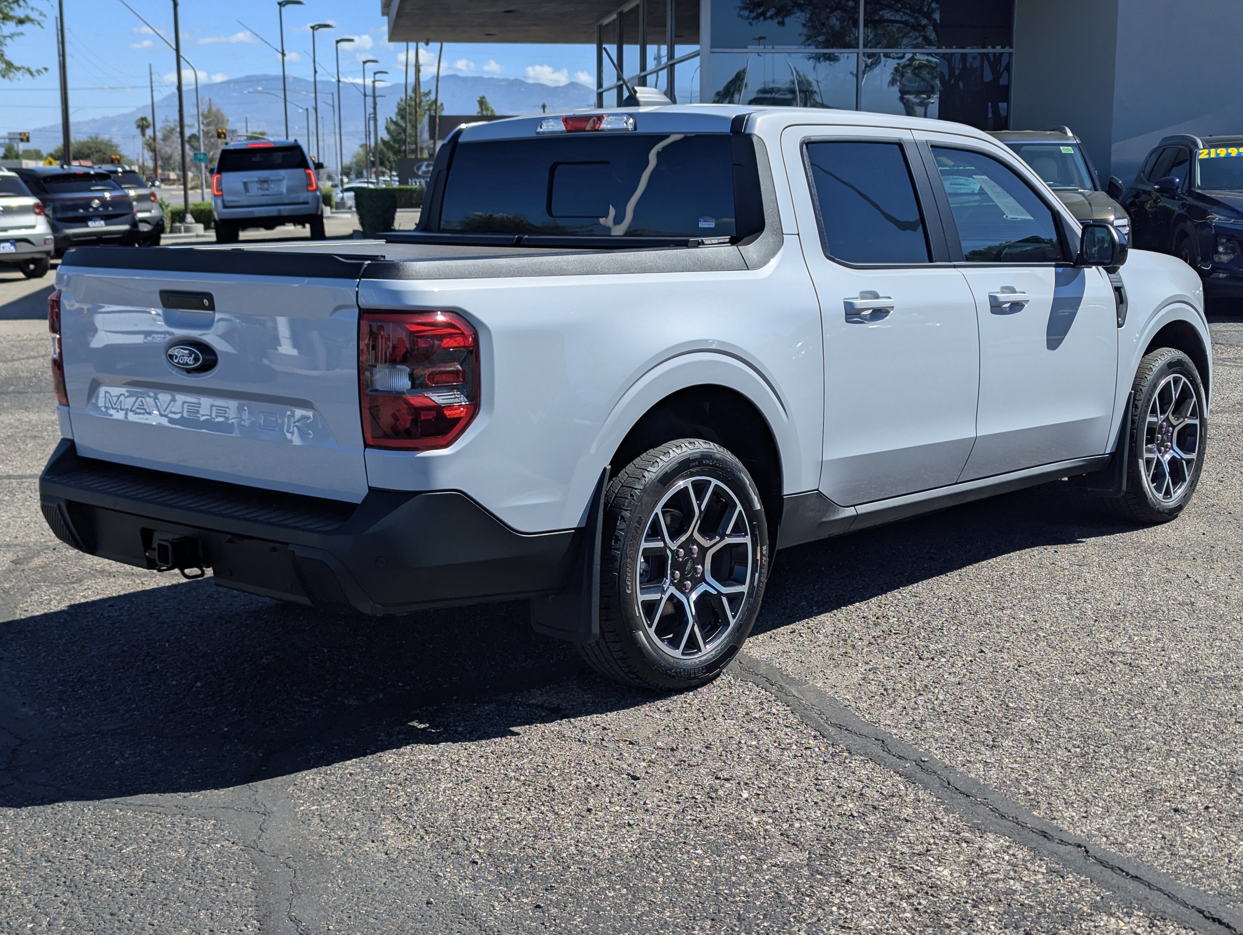 2025 Ford Maverick LARIAT