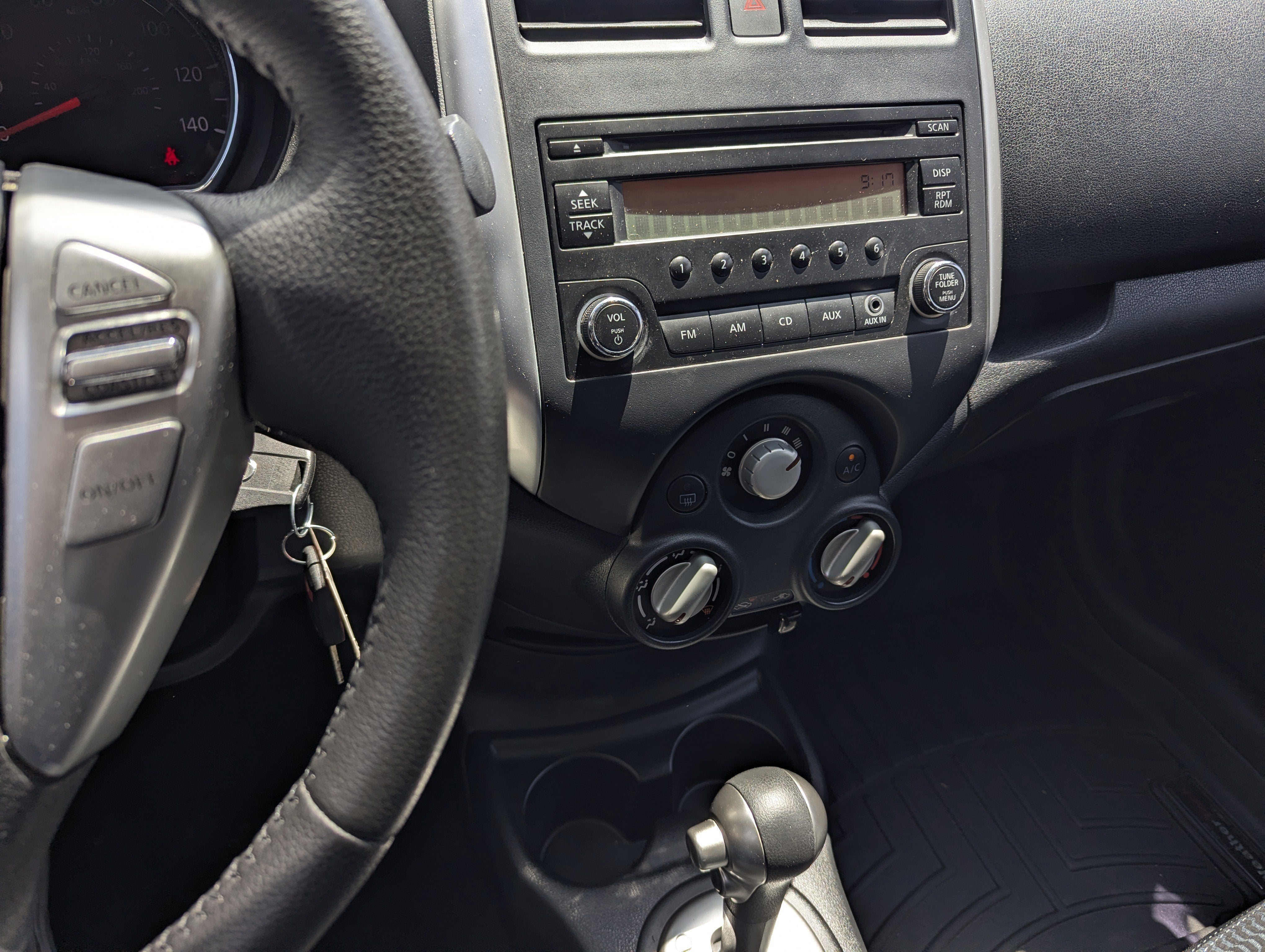 2014 Nissan Versa Note SV