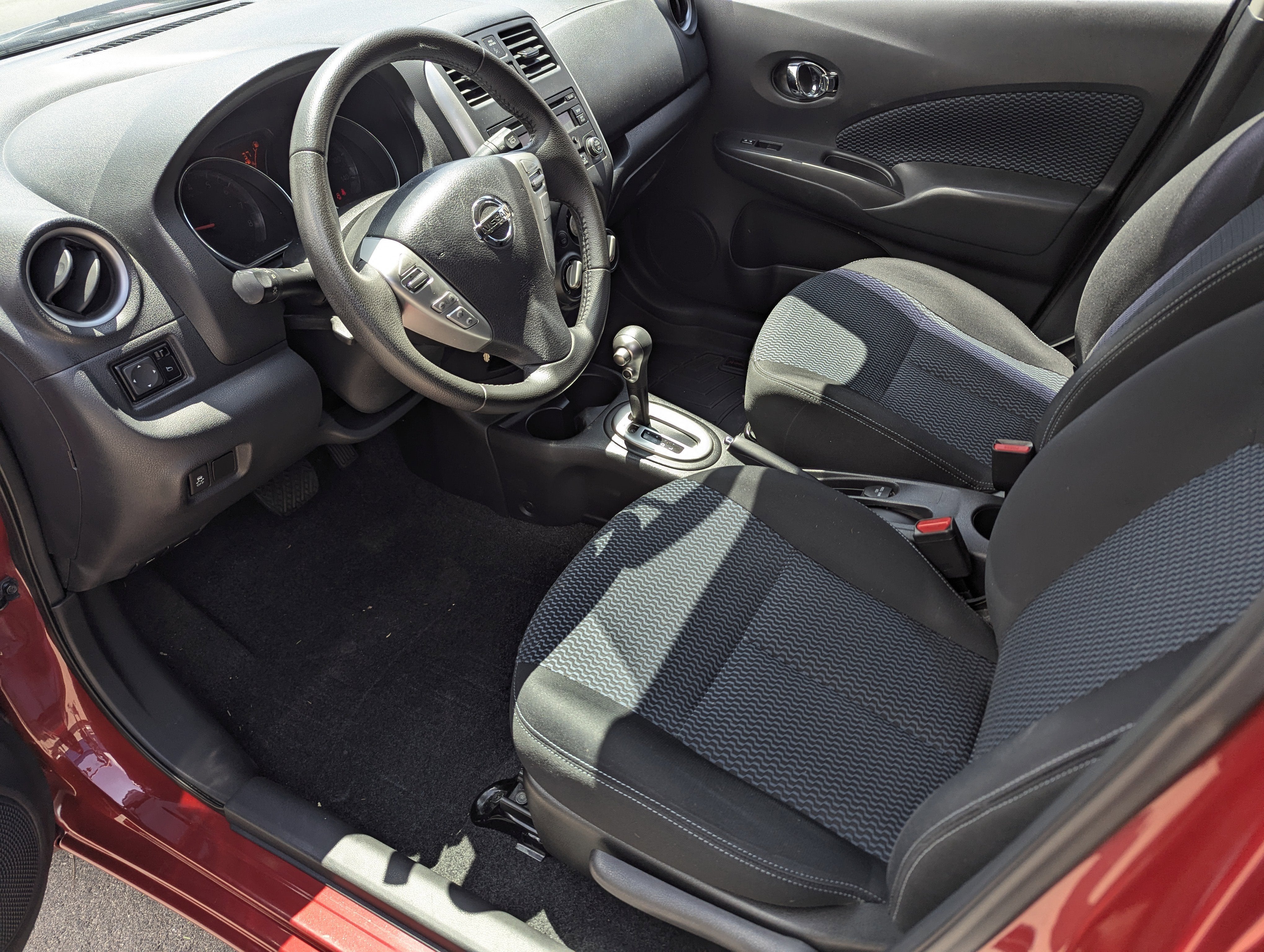 2014 Nissan Versa Note SV