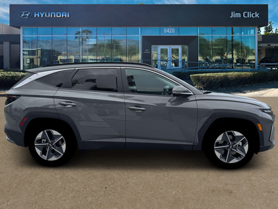 2026 Hyundai TUCSON SEL Premium FWD