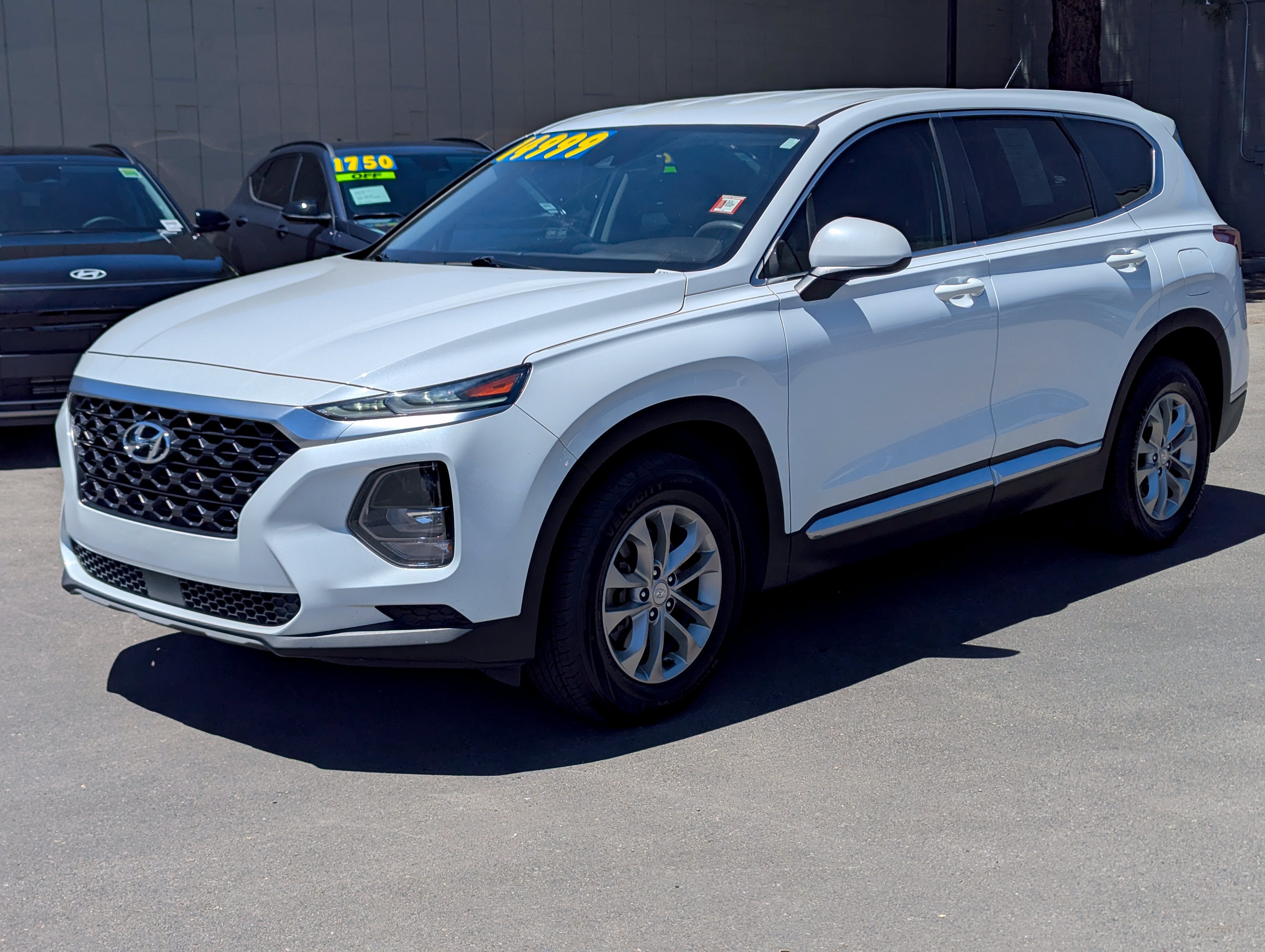 2019 Hyundai SANTA FE SE
