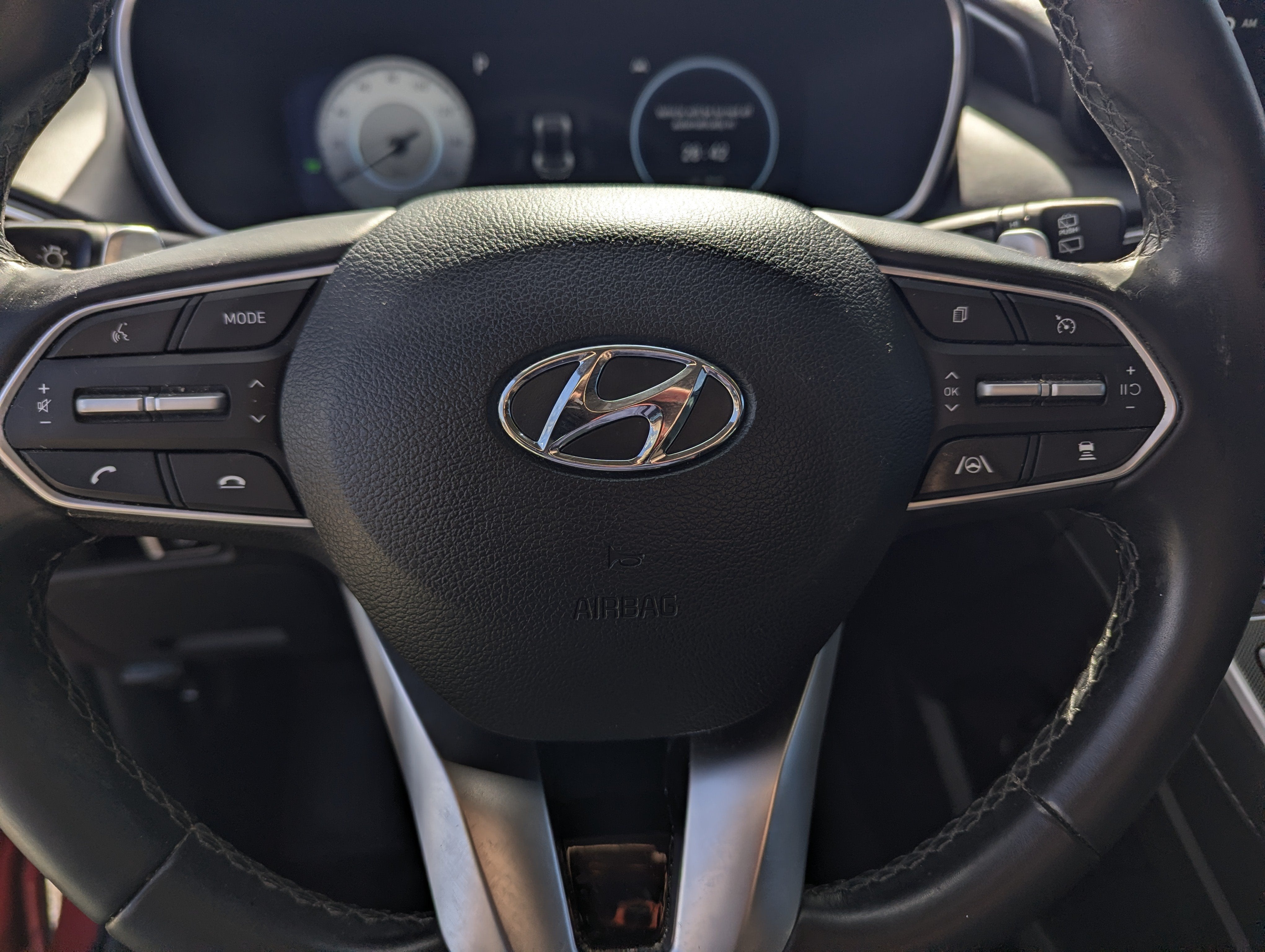 2023 Hyundai SANTA FE HYBRID SEL Premium