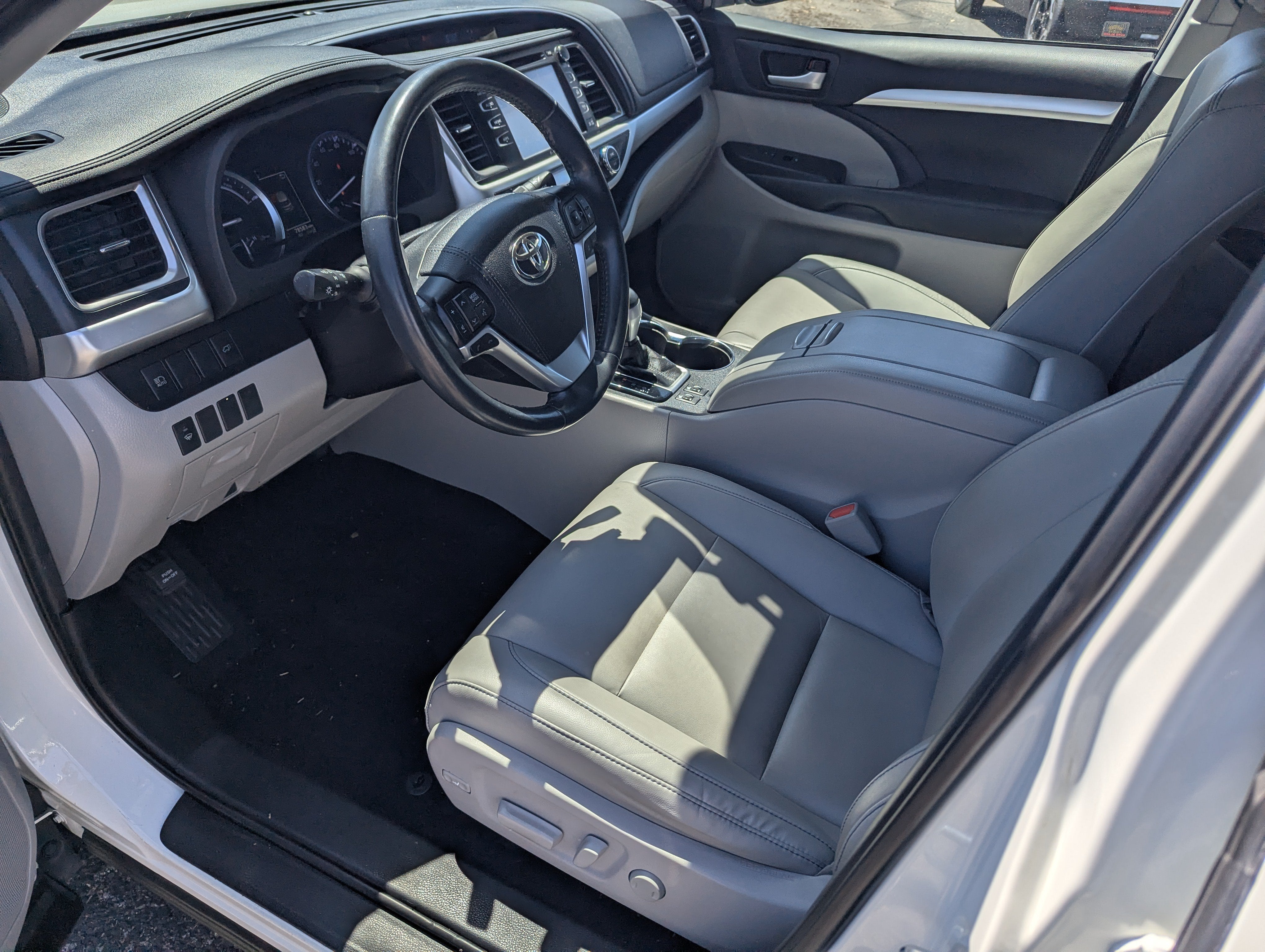 2019 Toyota Highlander Hybrid XLE