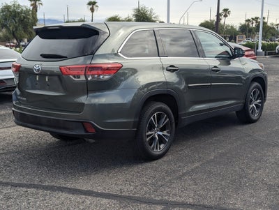 2019 Toyota Highlander LE