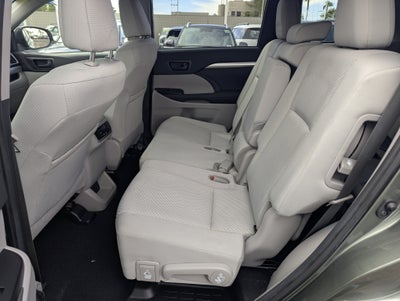 2019 Toyota Highlander LE