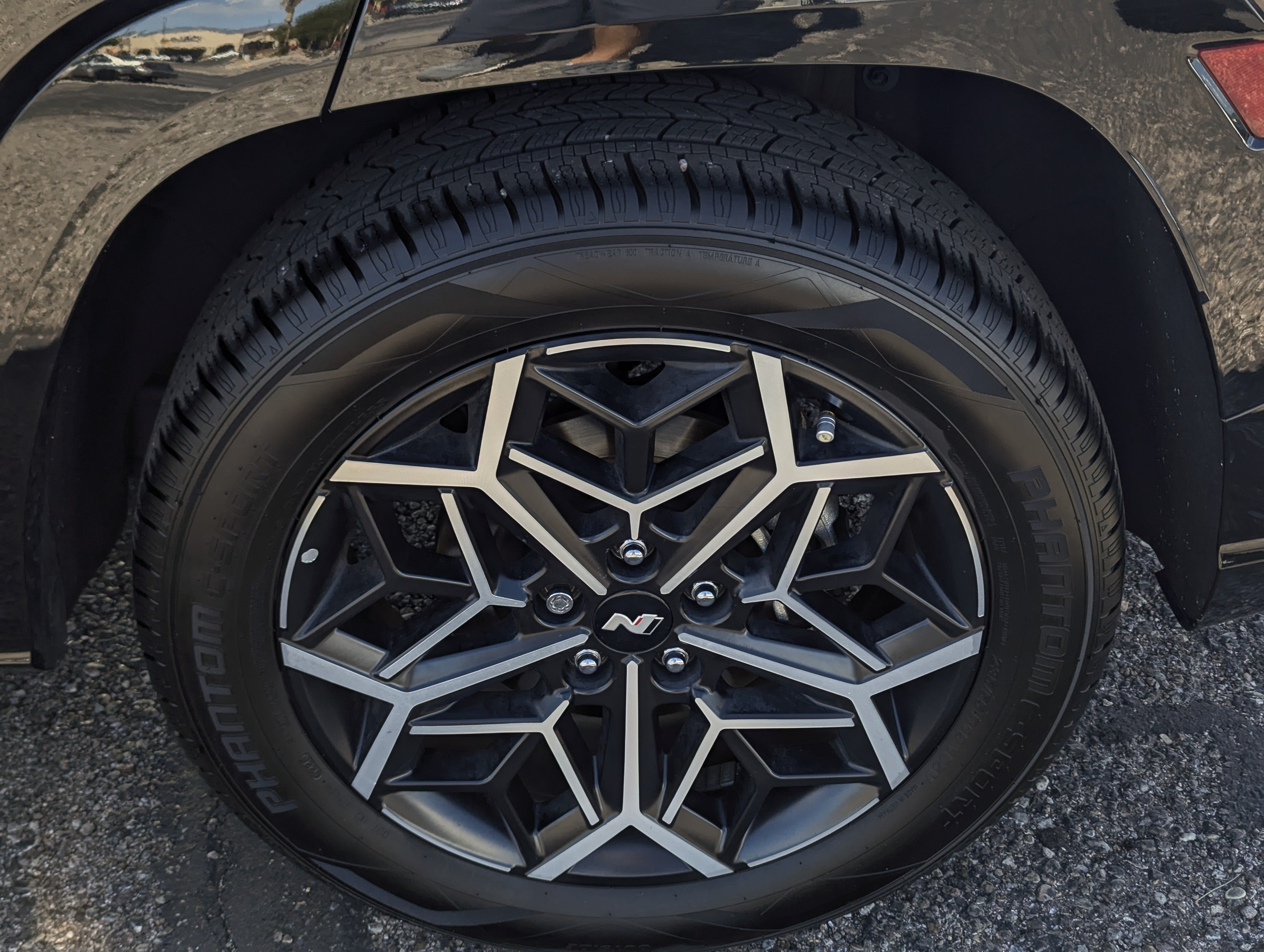 2024 Hyundai TUCSON HYBRID N Line