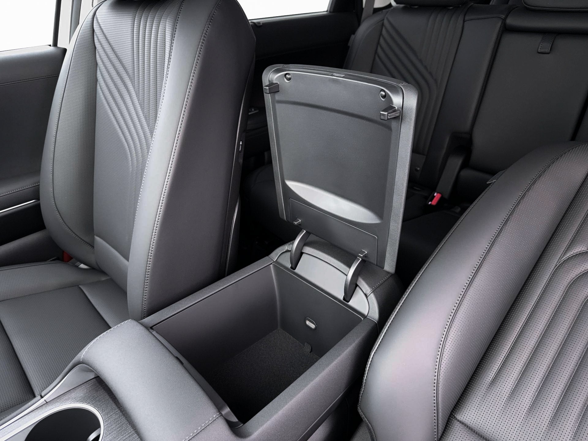 2026 Hyundai Palisade SEL Premium - Photo 18