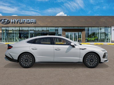 2026 Hyundai SONATA HYBRID SEL