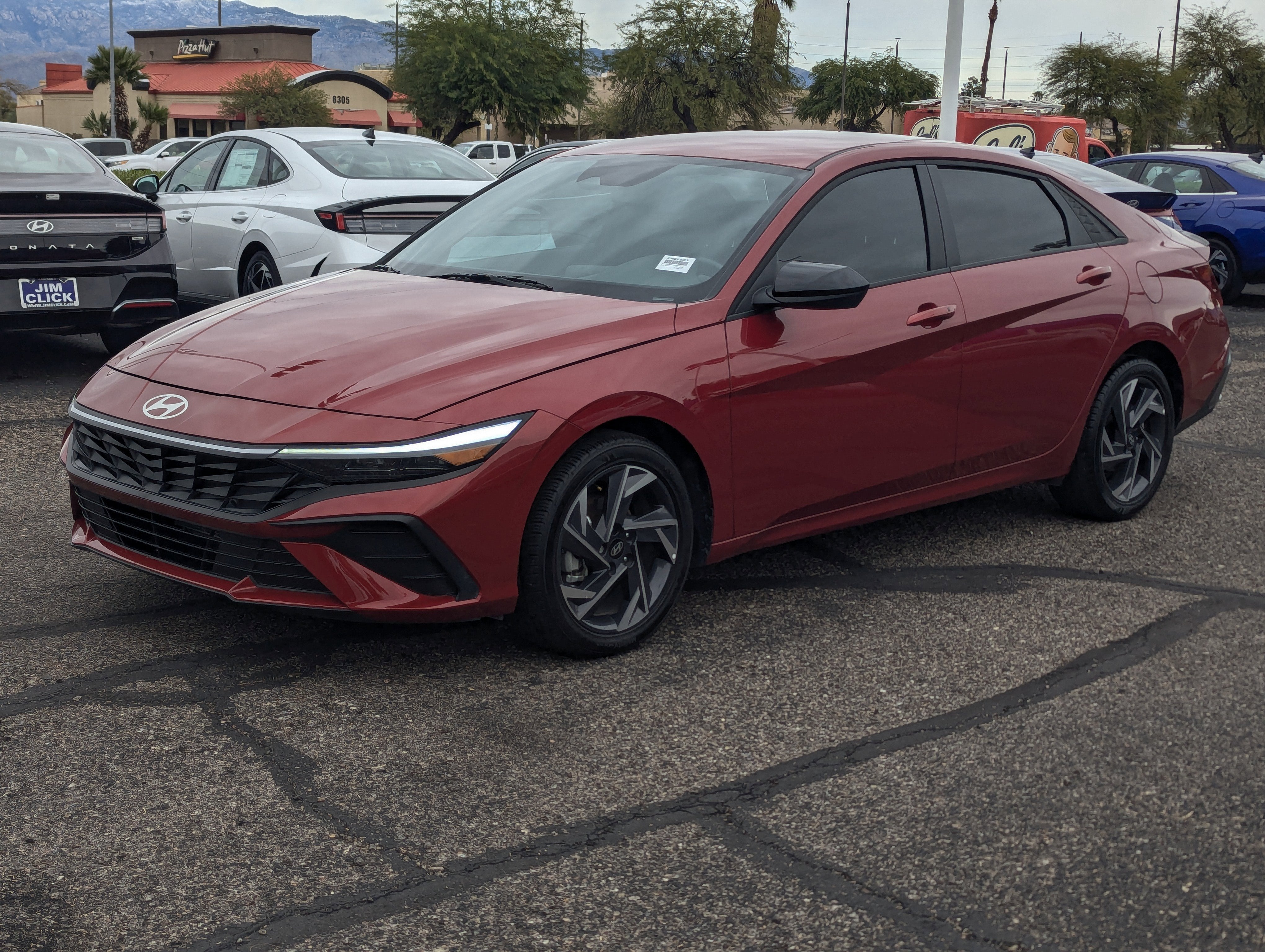 2025 Hyundai ELANTRA SEL Sport