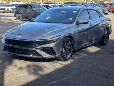2025 Hyundai ELANTRA Limited