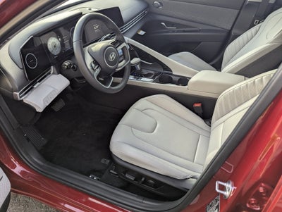 2025 Hyundai ELANTRA Limited