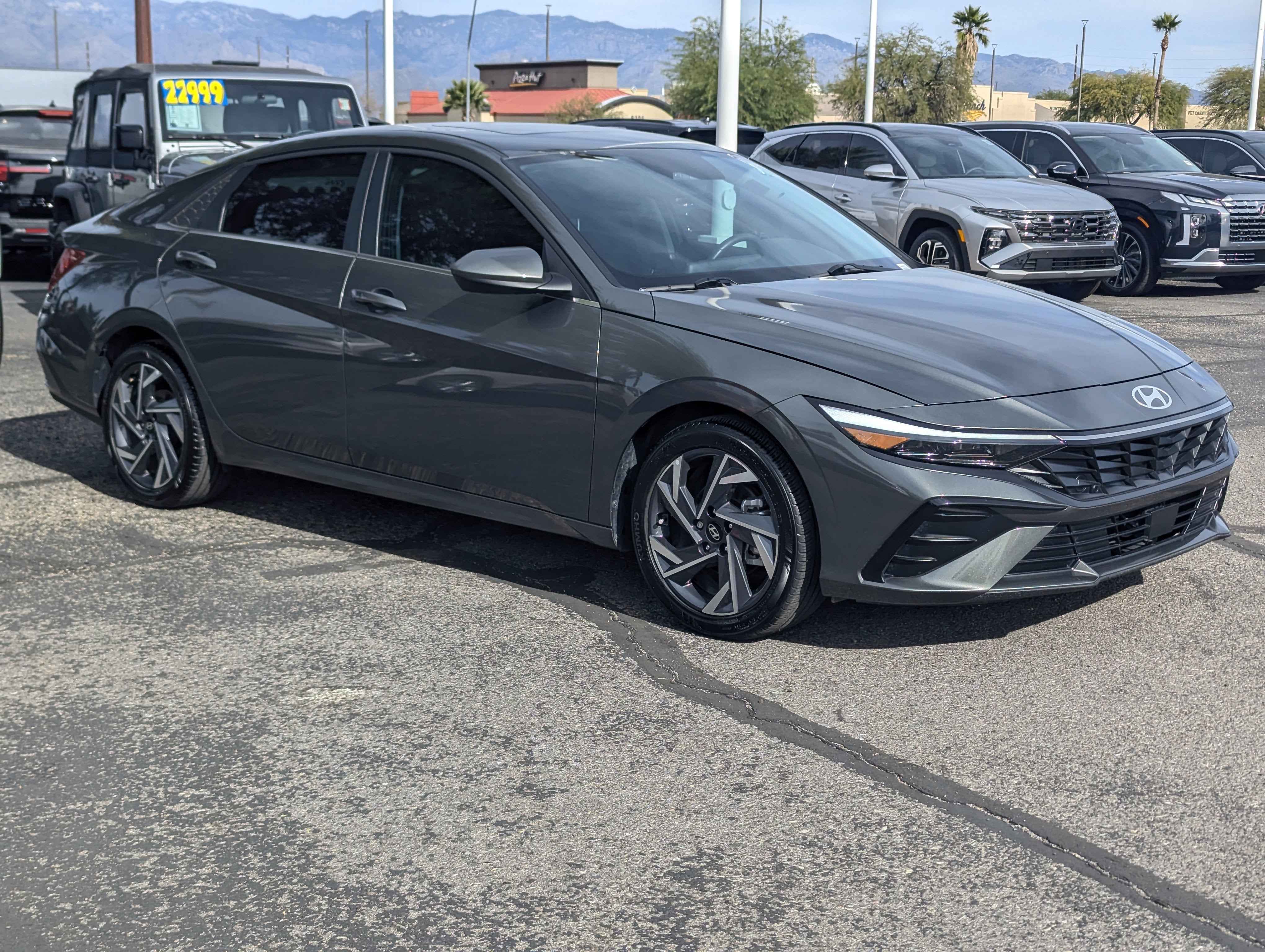 2025 Hyundai ELANTRA SEL Convenience